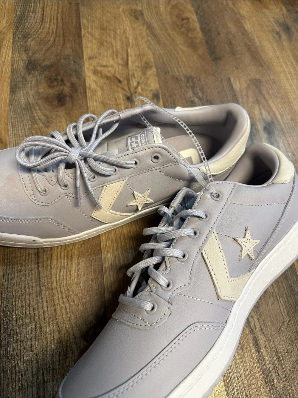 Converse CONS Men’s Low-Top Sneakers in Light Gray - Picture 5 of 6